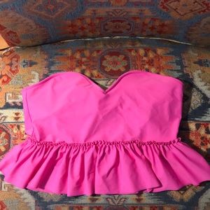 Kortni Jeane pink sweetheart peplum top
